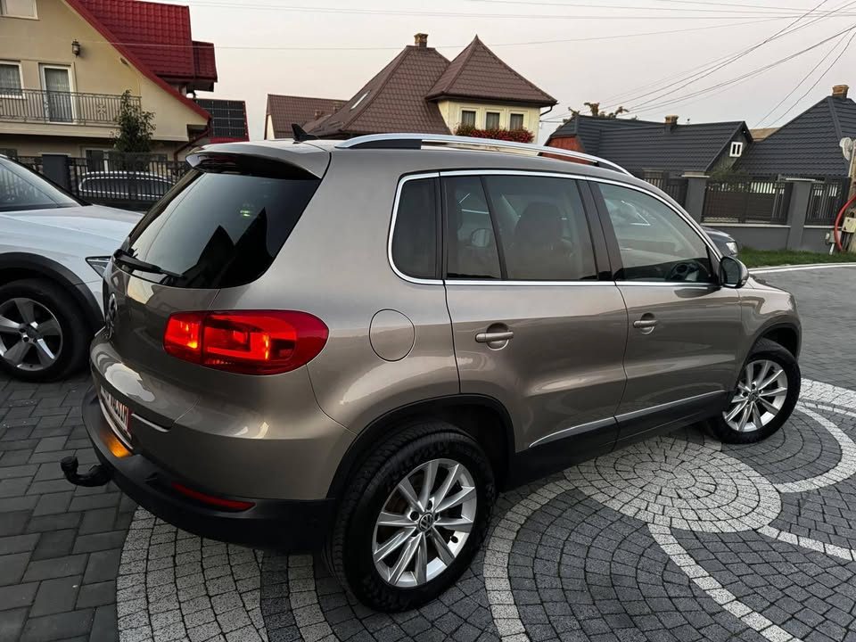 Volkswagen Tiguan 2.0 TDI Automat 4Motion – foto 8